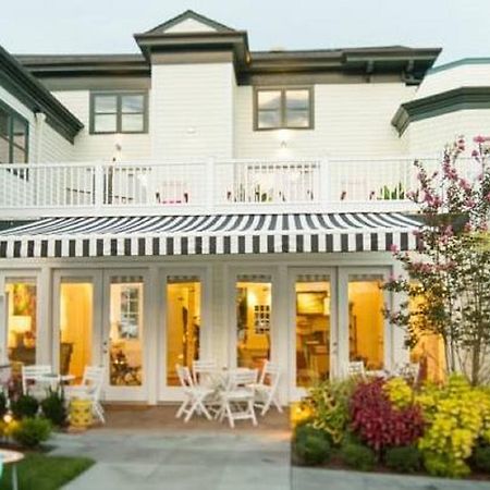 The Gallery Hotel Greenport Extérieur photo