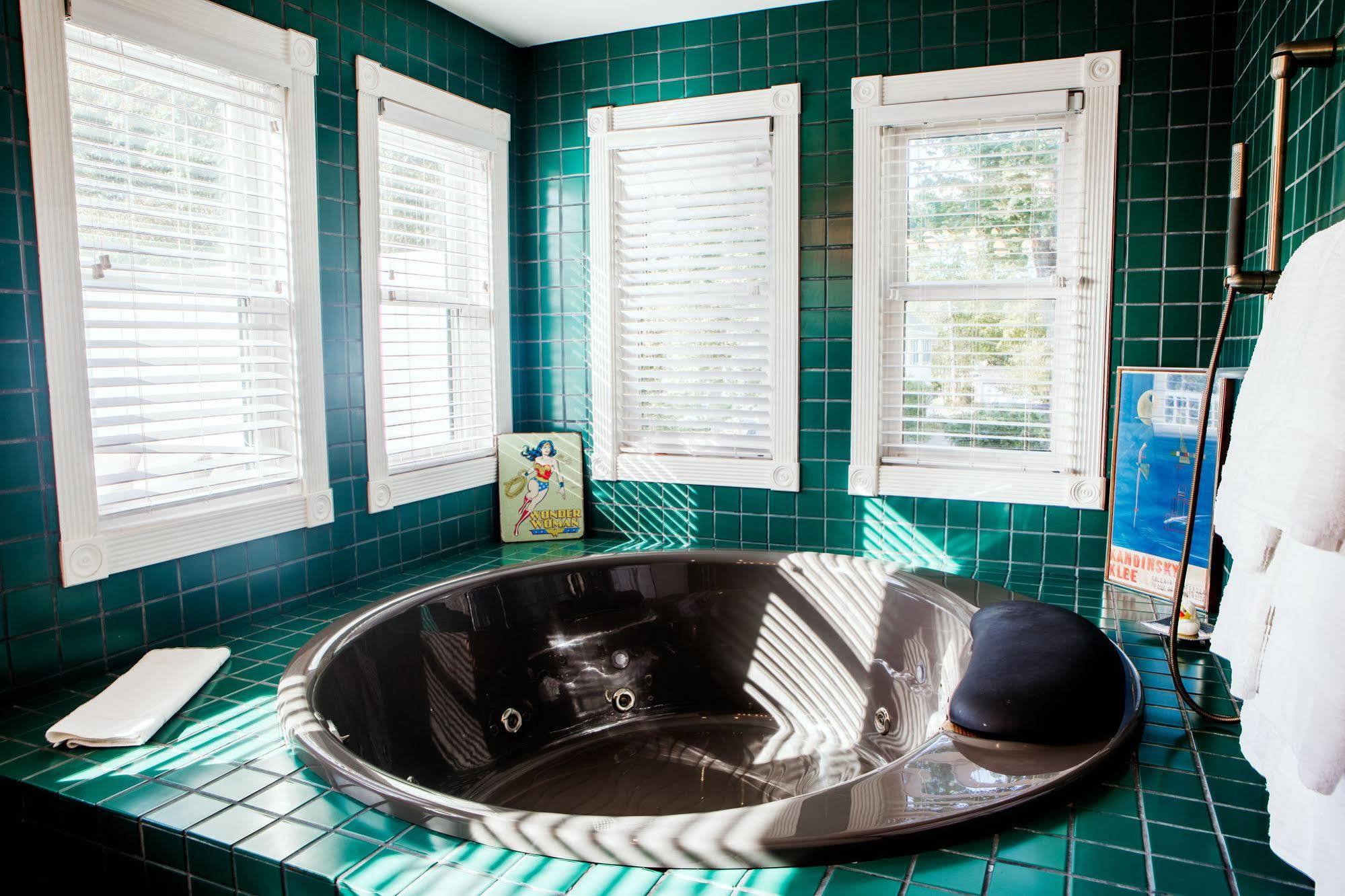 The Gallery Hotel Greenport Extérieur photo